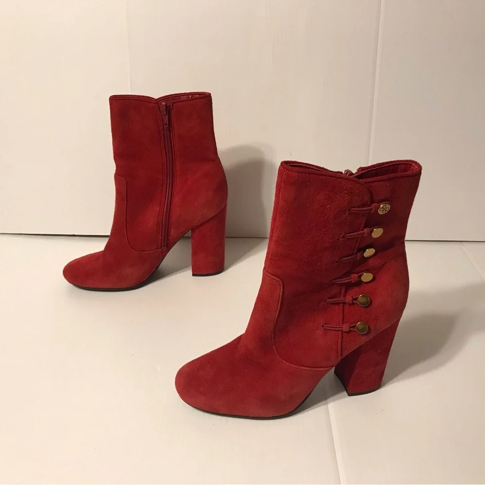 GUESS red suede ankle boots block heel zip up size 7 M - Picture 2 of 12